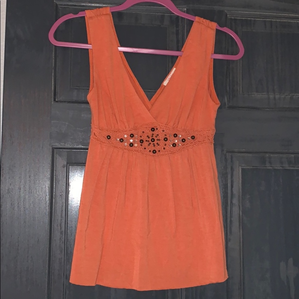 Candie’s top
